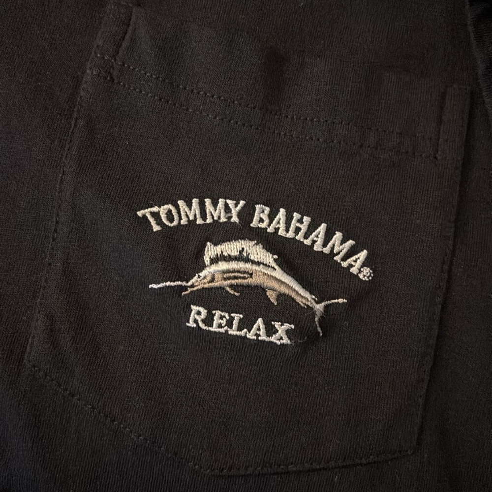 Tommy Bahama Shirt - Picture 2 of 5